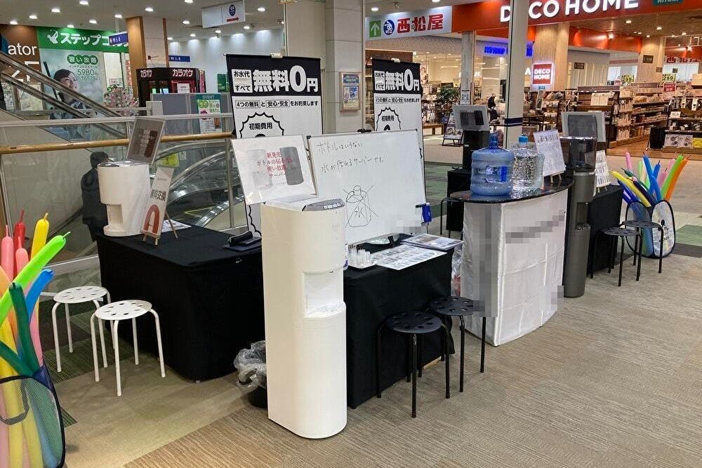 【アクロスモール新鎌ケ谷】販売促進プロモーションやポップアップストアに最適なショッピングモール内に2Fにあるイベントスペース( Y!mobile前のニトリデコホーム側)