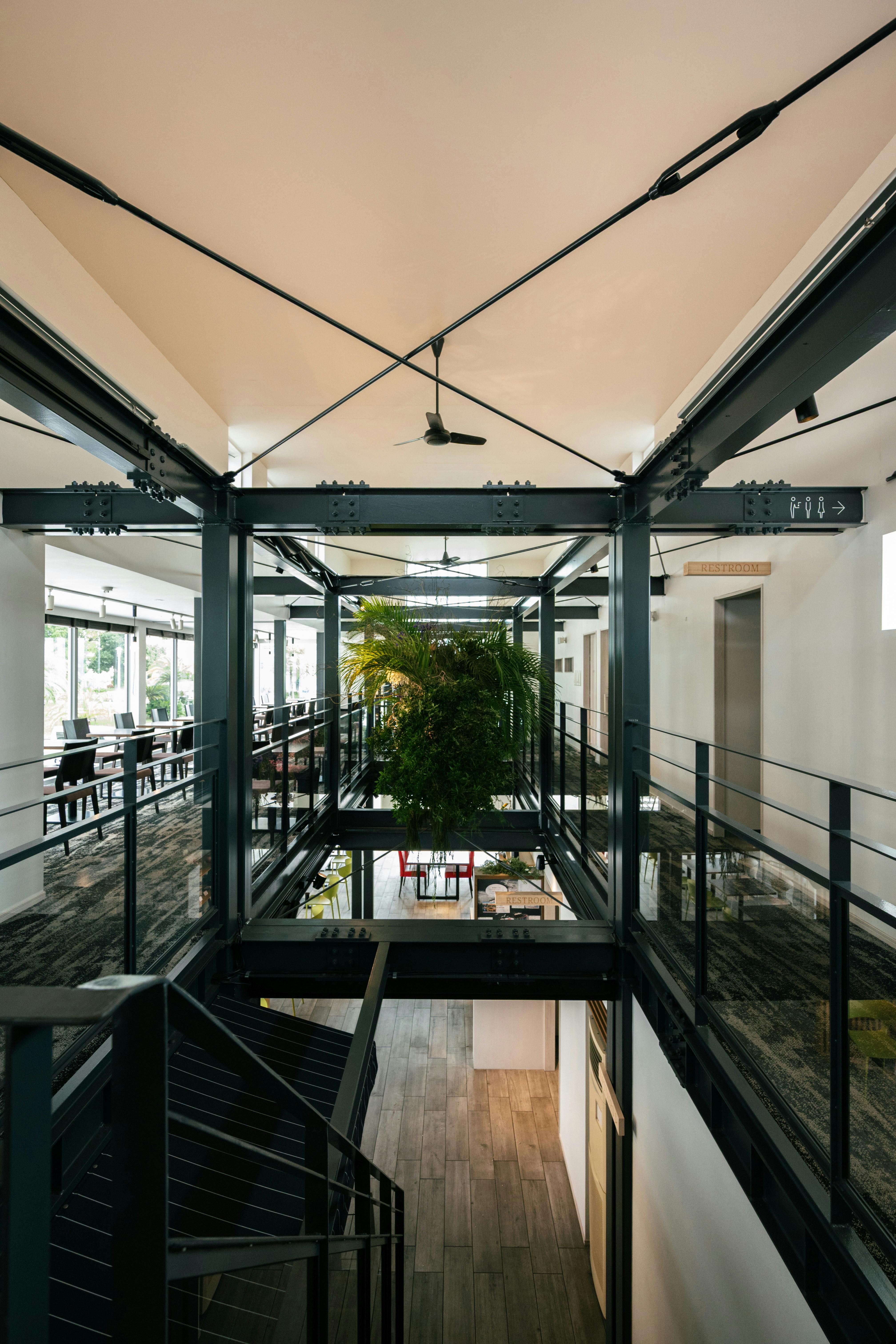 【神戸ポートタワー目の前】海が見える開放的レストランスペース｜撮影・パーティー・イベント可