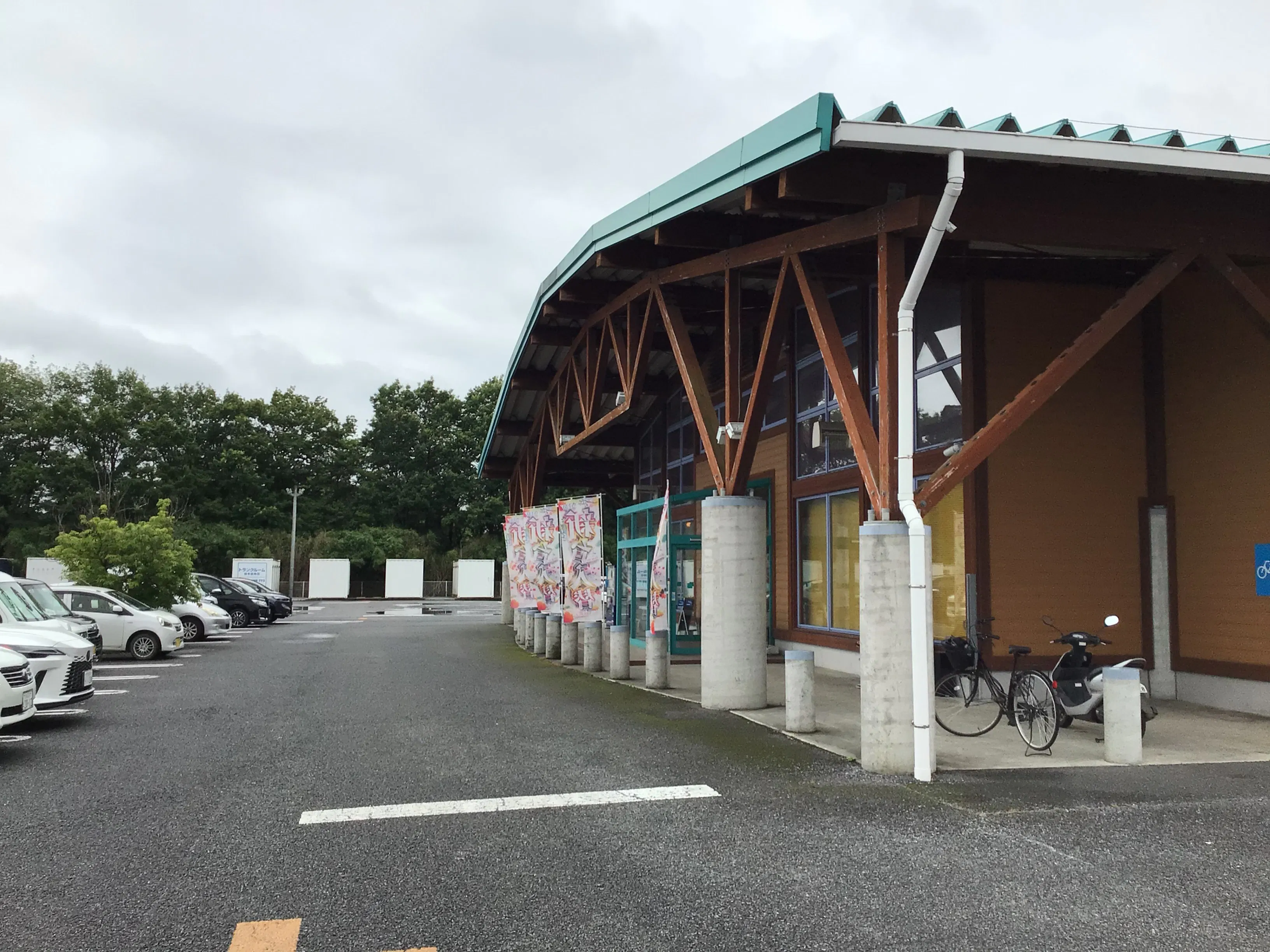 【ダイナム栃木岩舟店】キッチンカー出店やプロモーションイベントに最適なアミューズメント施設のイベントスペース
