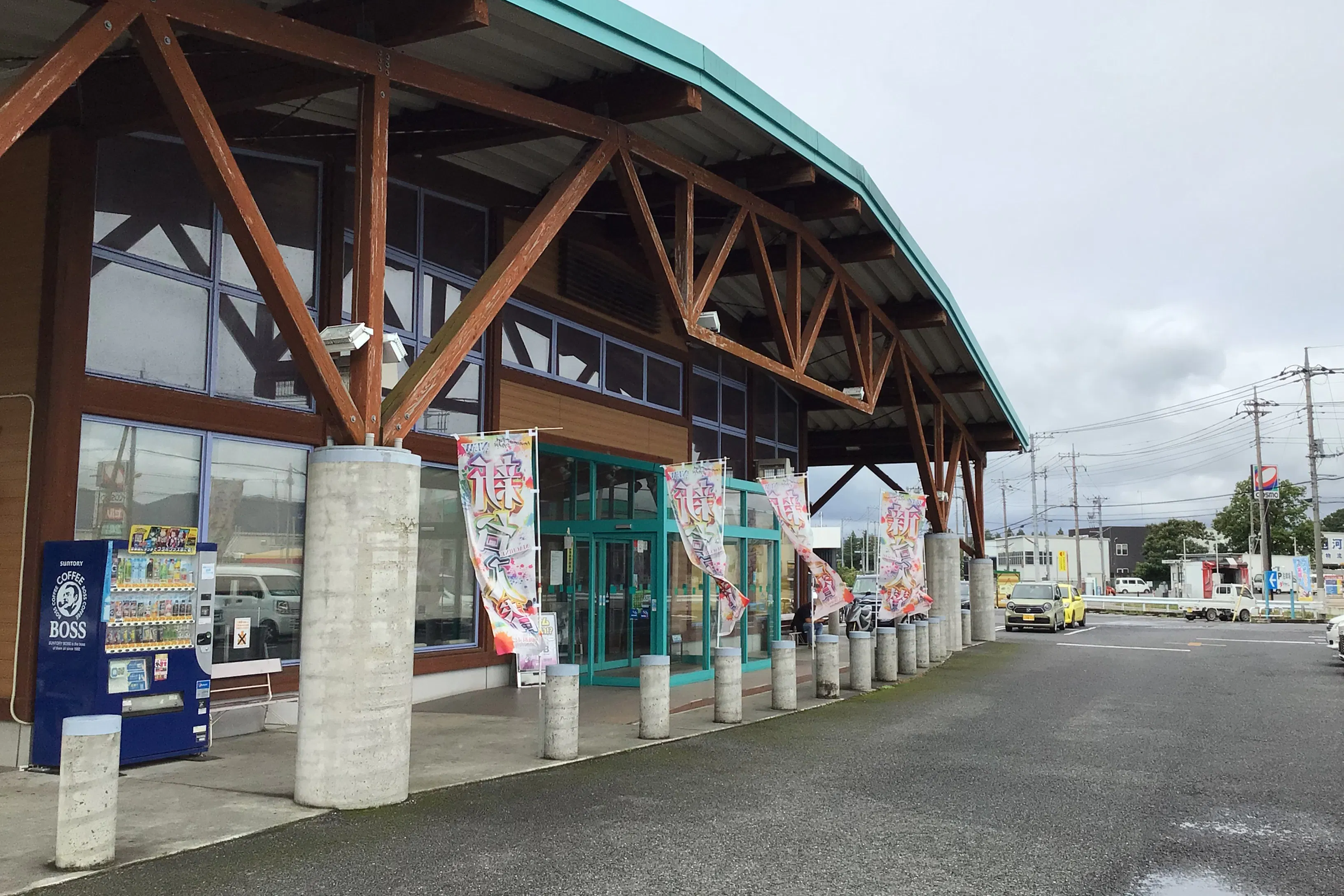 【ダイナム栃木岩舟店】キッチンカー出店やプロモーションイベントに最適なアミューズメント施設のイベントスペース