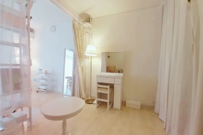 【新大久保3分】ポップアップや展示会に最適な完全個室型サロンイベントスペースの画像1