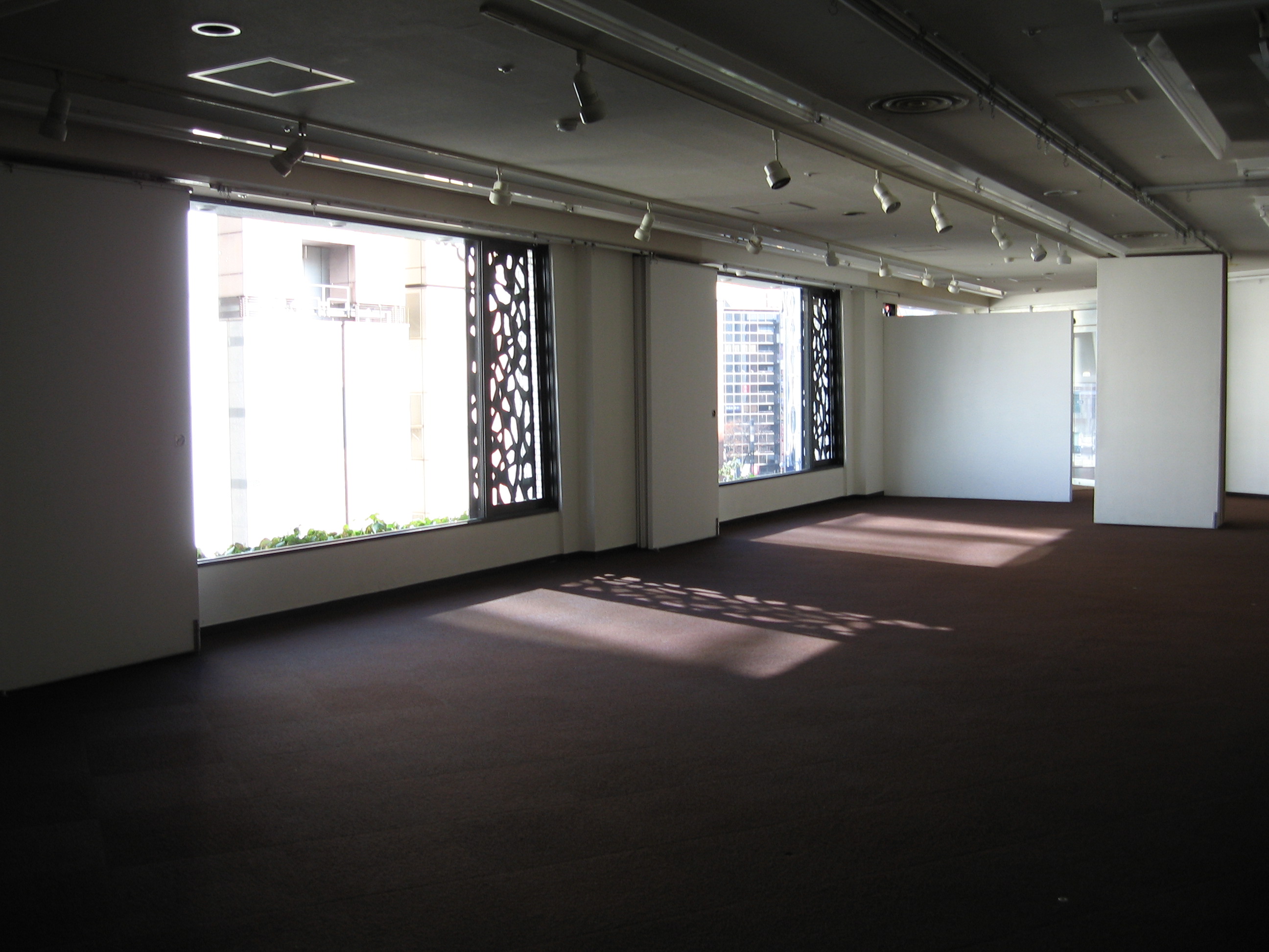 【銀座駅2分／Bホール】個展やグループ展等のアートギャラリー用途、招待制のアパレル展示販売会等に最適なイベントスペース