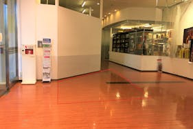 【ミーナ津田沼】サンプリングや会員獲得PRに最適な駅直結のショッピングモール1F入り口イベントスペース