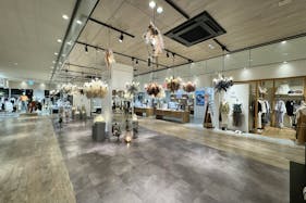 【アミュプラザみやざき】うみ館 エスカレーターに近いファッションや雑貨に最適な2Fイベントスペース① (0208)