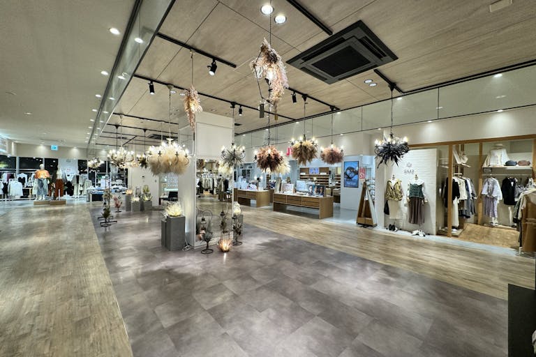 【アミュプラザみやざき】うみ館 エスカレーターに近いファッションや雑貨に最適な2Fイベントスペース① (0208)の画像2