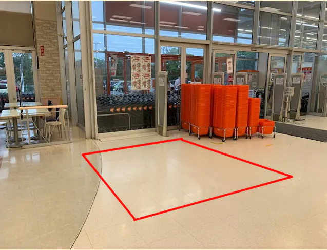 【イオンタウン天理】出張販売やポップアップストアに適した通行量の多いイベントスペース(フードコート前)