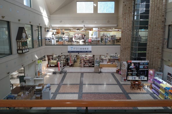 【ベルシャイン駒ヶ根店】物産展やPRイベントに最適な店内大型イベントスペース