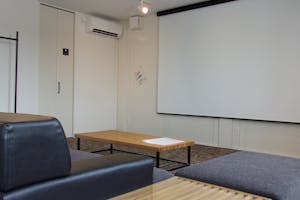 【三重県津市】自主企画マルシェやワークショップに最適なお手頃価格のレンタルスペース「Living」/敷地全体の貸切イベント開催も可能!