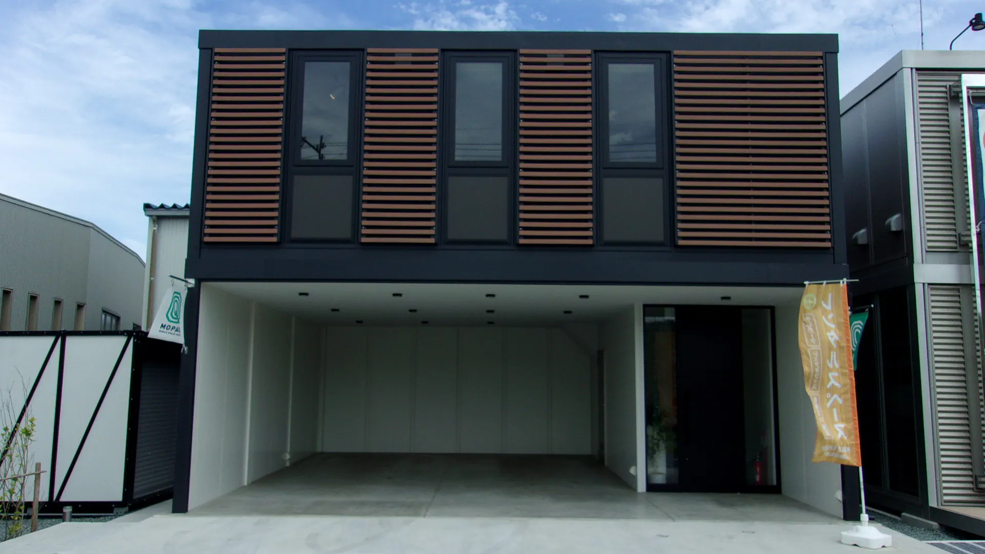 【三重県津市】自主企画マルシェやワークショップに最適なお手頃価格のレンタルスペース「Living」／敷地全体の貸切イベント開催も可能！