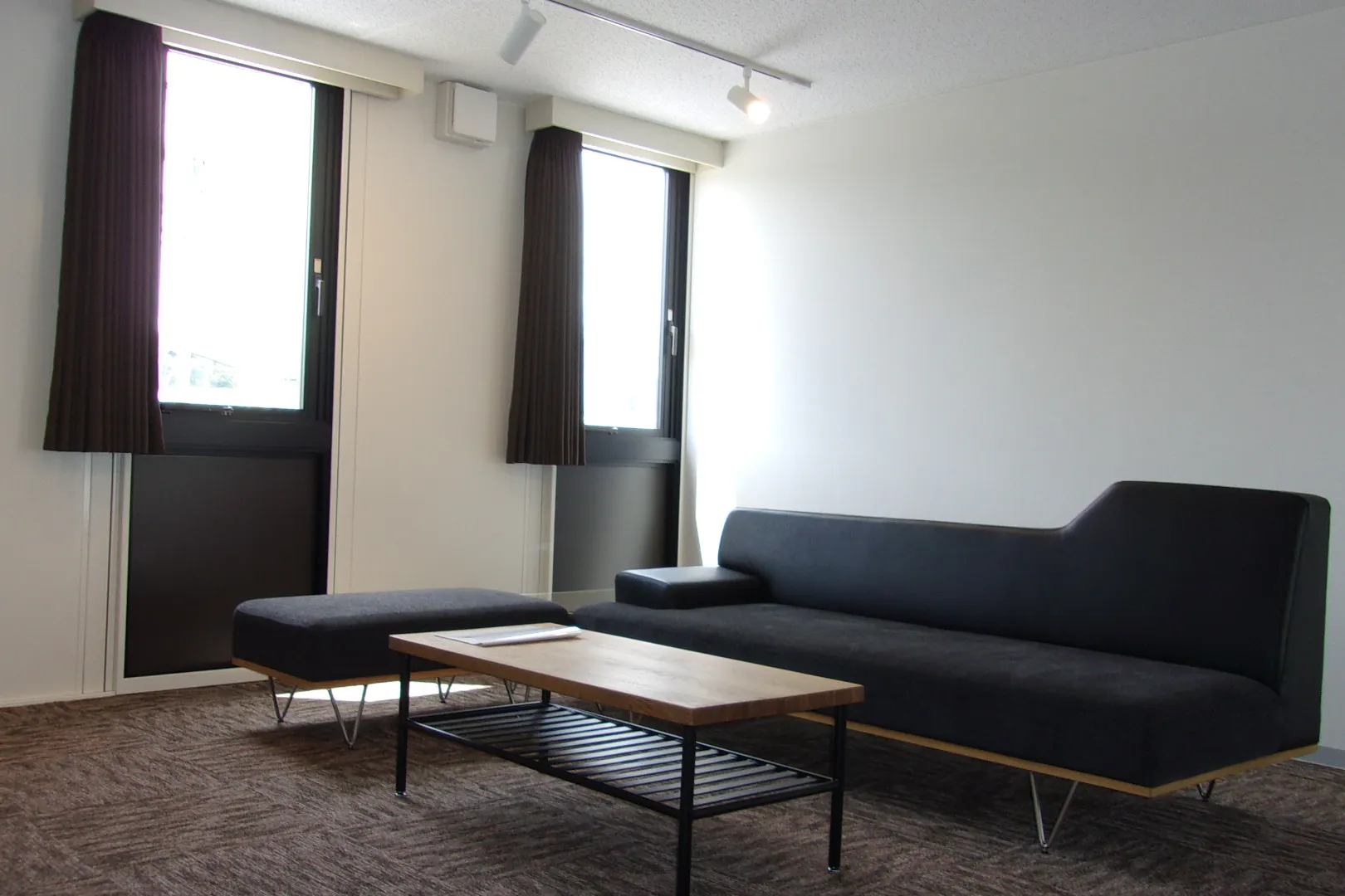 【三重県津市】自主企画マルシェやワークショップに最適なお手頃価格のレンタルスペース「Living」/敷地全体の貸切イベント開催も可能!