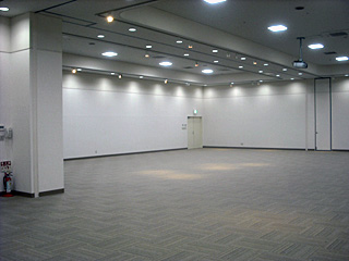 【イオンモール水戸内原】イオンホール　B