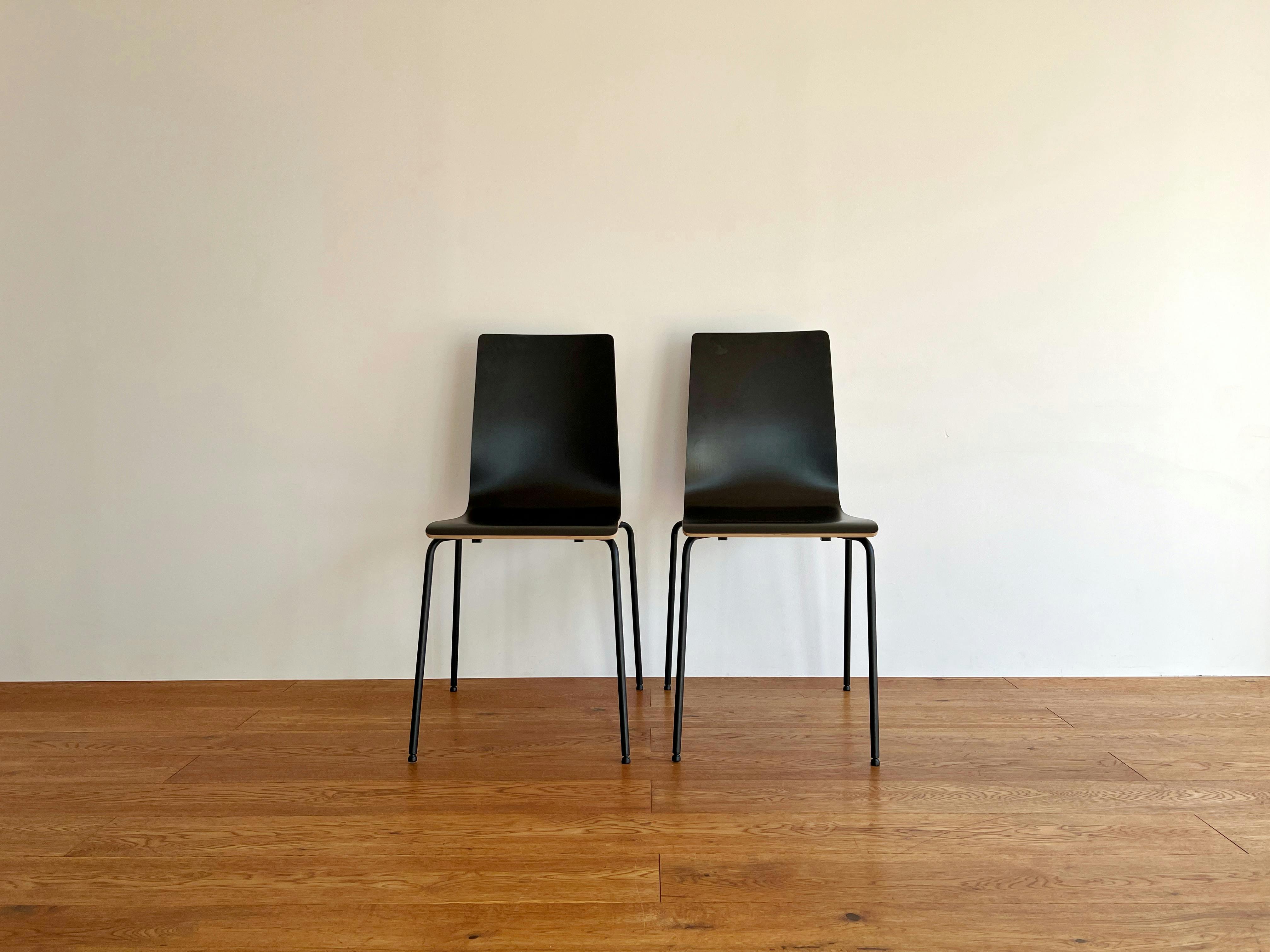 【曙橋駅A2出口より徒歩3分】ポップアップや展示会に最適な白壁、チーク床の自然光豊富なナチュラルなスペース