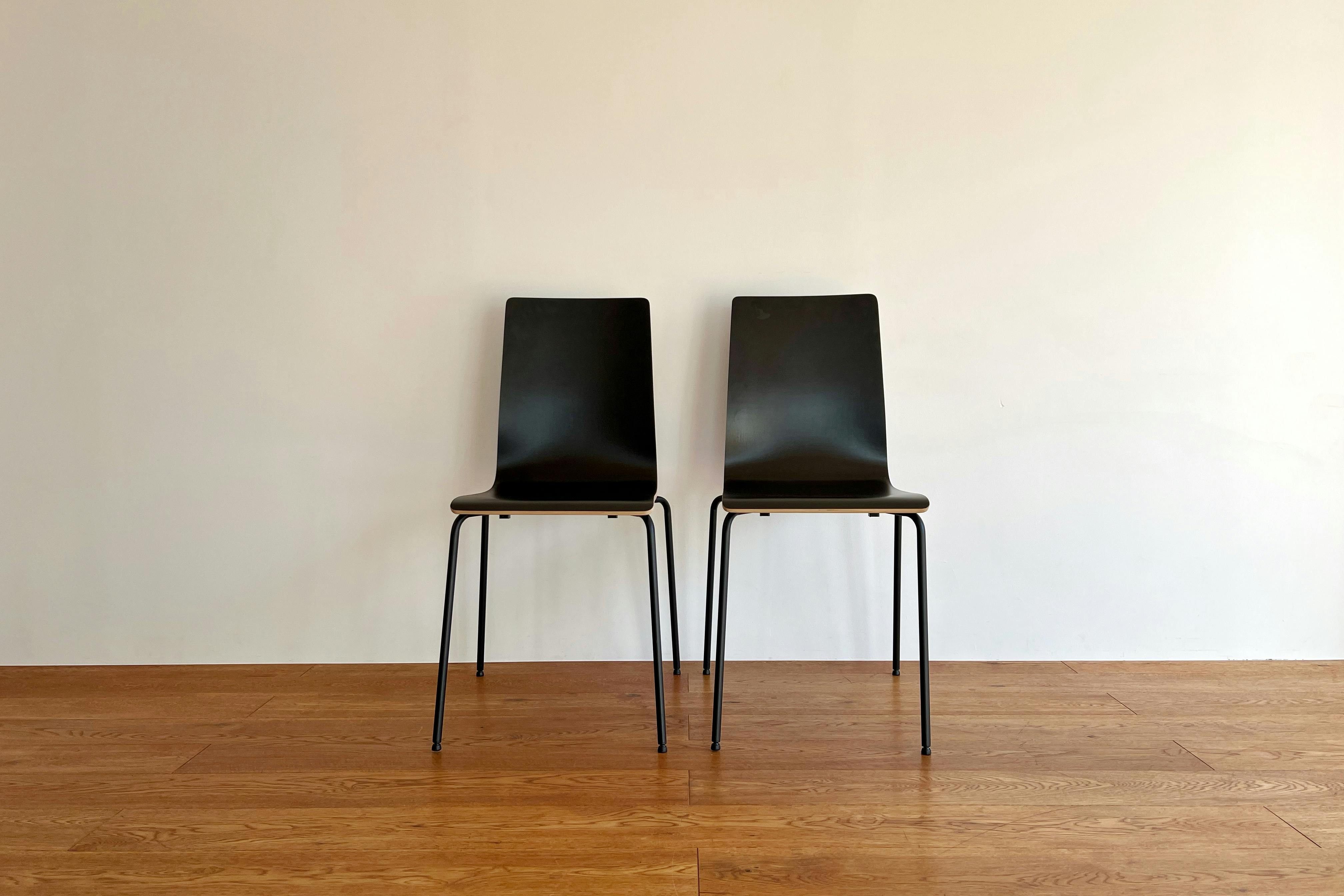 【曙橋駅A2出口より徒歩3分】ポップアップや展示会に最適な白壁、チーク床の自然光豊富なナチュラルなスペース