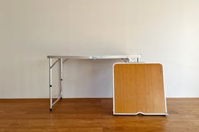 【曙橋駅A2出口より徒歩3分】ポップアップや展示会に最適な白壁、チーク床の自然光豊富なナチュラルなスペース