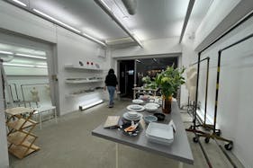 【中目黒駅4分】アパレル・ファッション関連のポップアップストアや展示会に適した目黒川沿いの貴重な路面スペース