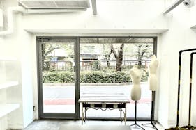 【中目黒駅4分】アパレル・ファッション関連のポップアップストアや展示会に適した目黒川沿いの貴重な路面スペース
