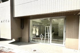 【中目黒駅4分】アパレル・ファッション関連のポップアップストアや展示会に適した目黒川沿いの貴重な路面スペース