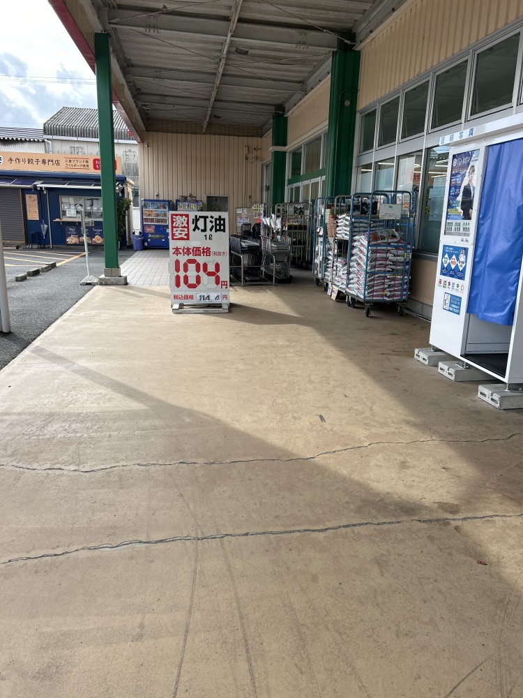 【一号舘長島】販促プロモーションに最適な入口軒下スペース