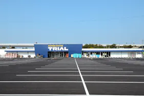 【スーパーセンタートライアル二色浜店】キッチンカー(調理営業)出店限定/屋外スペース