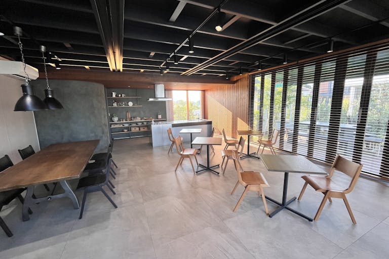 茨城県ひたちなか市 レンタルスペース 内観1