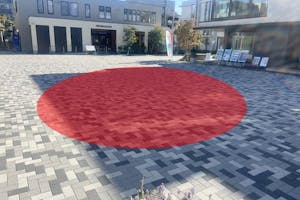 【ハウジングステージ新宿】キッチンカーやポップアップストア、プロモーションイベントに最適な住宅展示場インフォメーション前にある視認性の高いイベントスペース