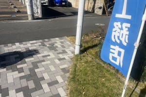 【ハウジングステージ新宿】キッチンカーやポップアップストア、プロモーションイベントに最適な住宅展示場インフォメーション前にある視認性の高いイベントスペース