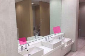 【イオンモールKYOTO】モール内広告 化粧室