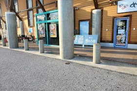 【ダイナム滋賀愛知川店ゆったり館】キッチンカーや各種プロモーションイベントでの出店に最適なアミューズメント施設のイベントスペース