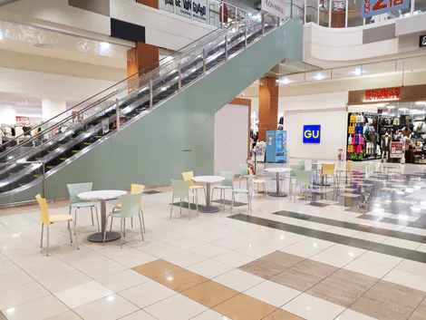 【イオンモール石巻/1F緑の広場】各種プロモーションイベントや物販に最適な大型テナント前にある通行量の多いイベントスペース