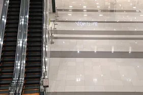 【イオンモール木更津】1F ノースアトリウム