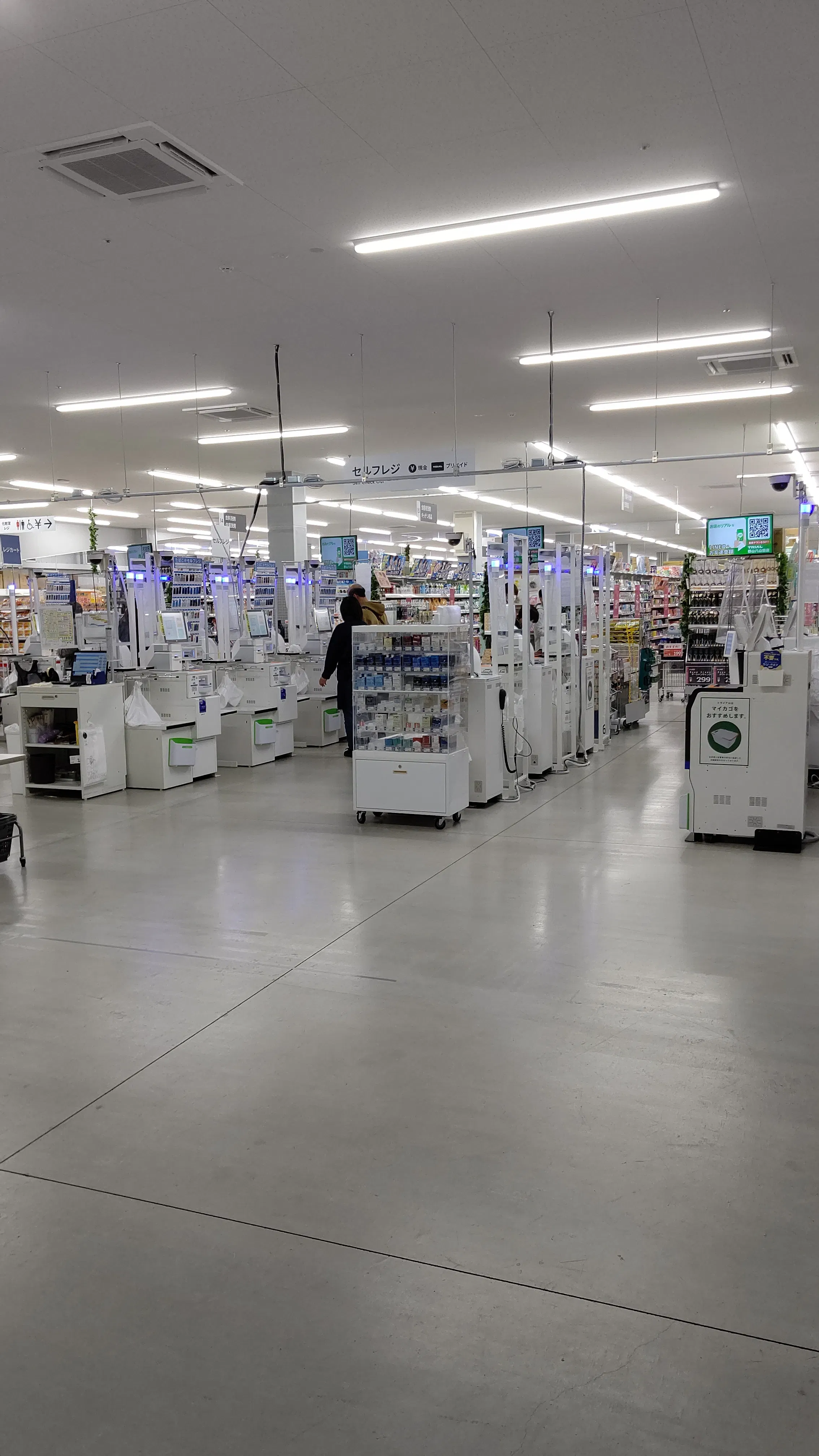 【メガセンタートライアル郡山八山田店】食物販やPR活動に最適な「Ⓑ 1Fレジアウトスペース」