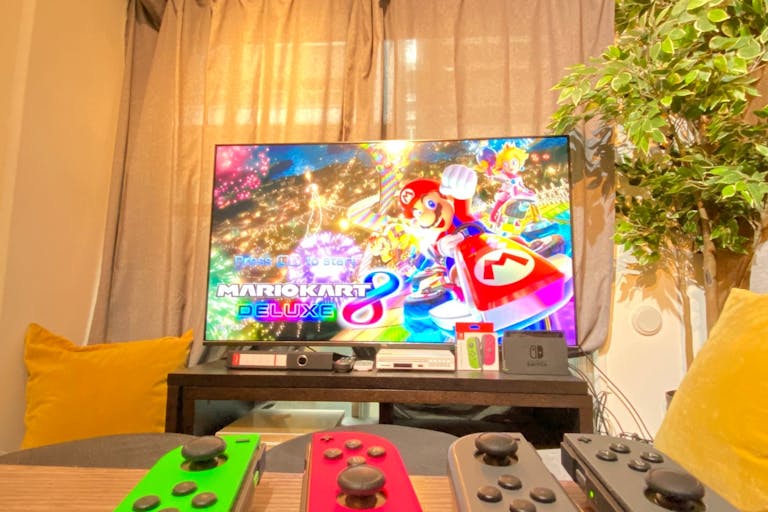 【秋葉原駅6分】ウッド調の壁面が心地よいオフサイトミーティングやワークショップに適したイベントスペースの画像6