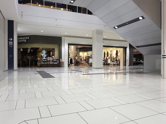 【イオンモール大和郡山】1階南小路コートの画像