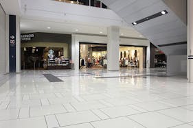 【イオンモール大和郡山】1階南小路コート