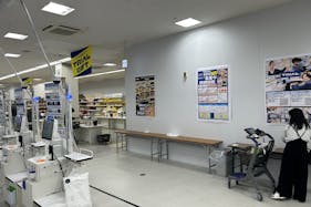 【メガセンタートライアル善通寺店】物販に適したレジアウトスペース