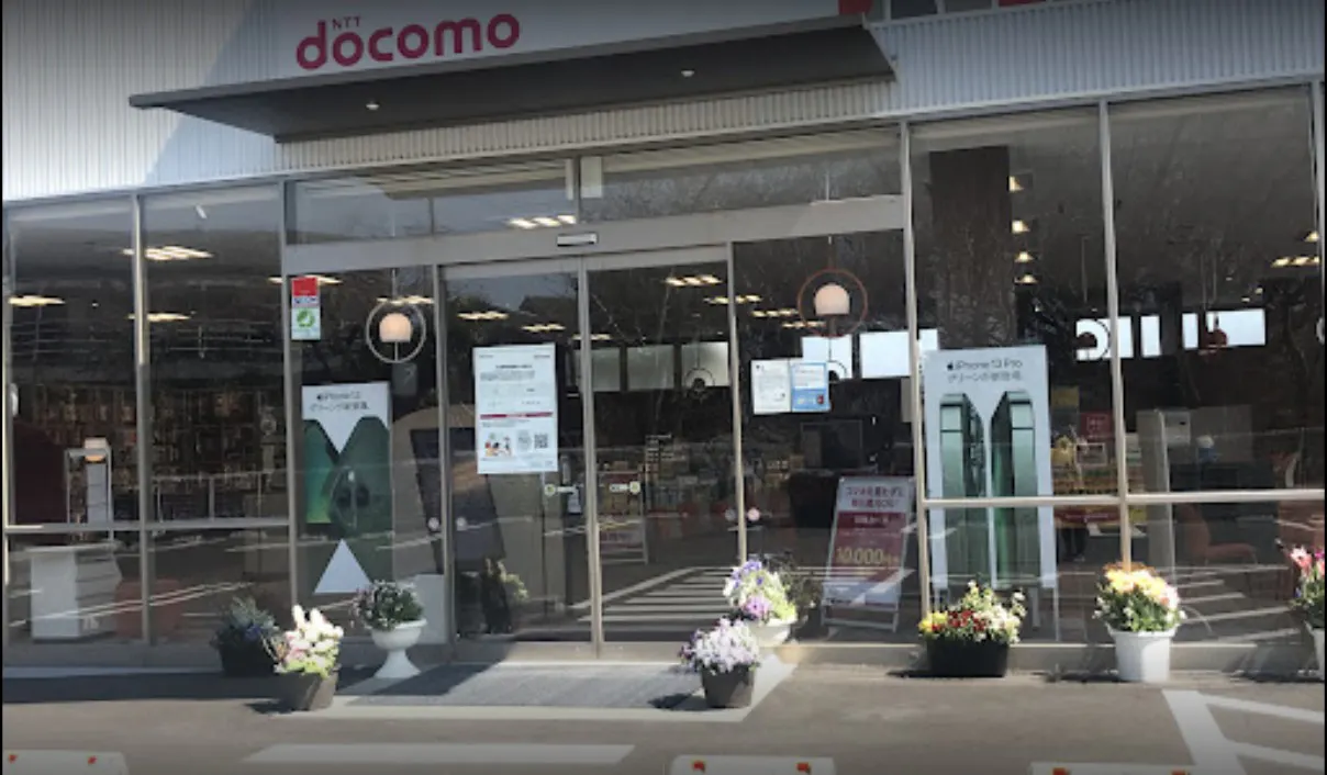 【ドコモショップ三和店】ポップアップストアやプロモーションイベントに適したドコモショップ三和店内のイベントスペース