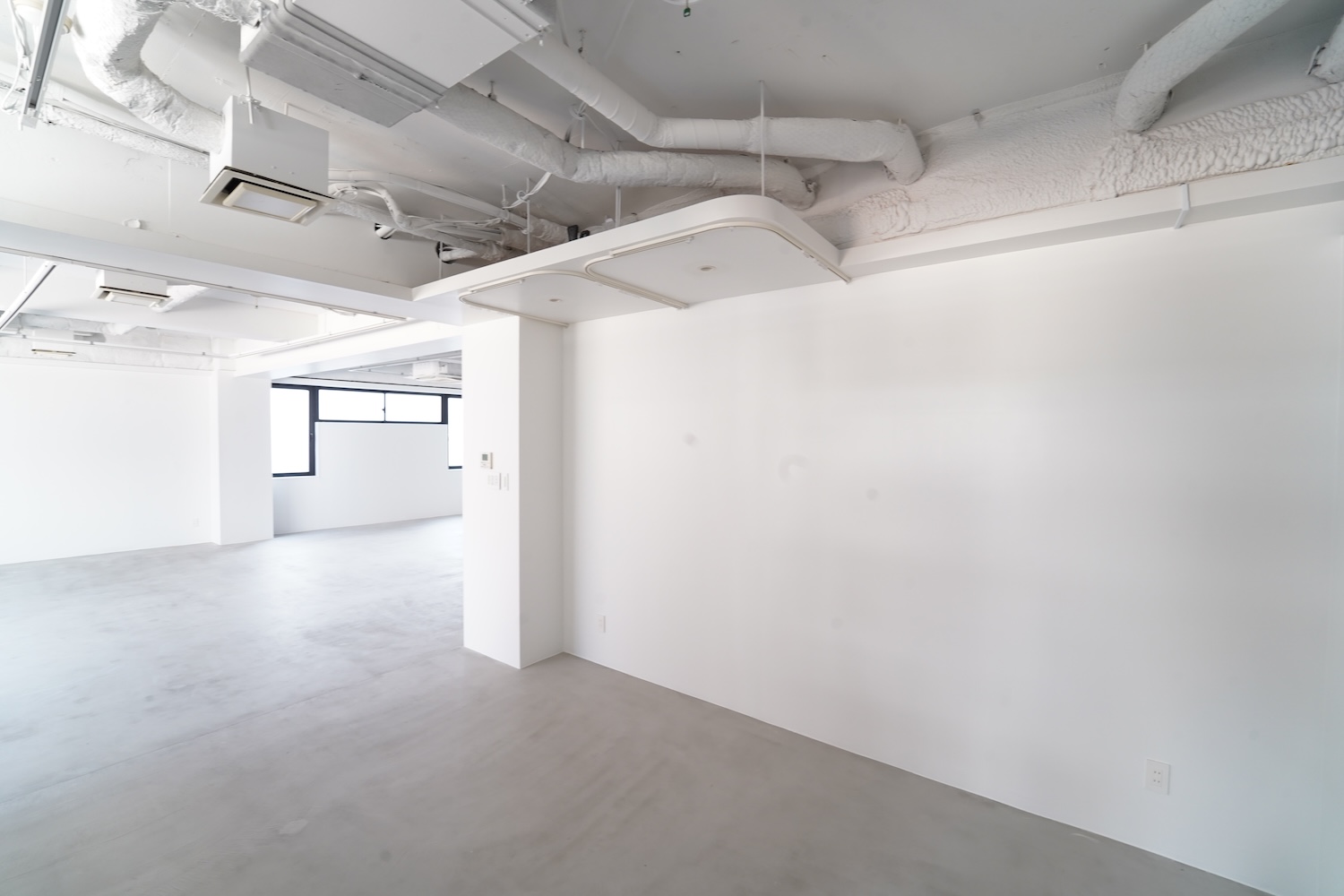 【北参道GALLERY店｜北参道駅3分】フィッティングルーム×2（準備中）