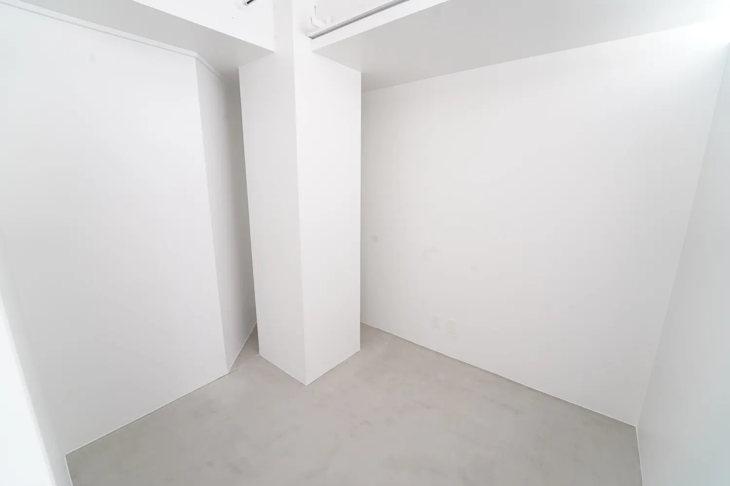 【北参道GALLERY店｜北参道駅3分】展示会・ポップアップに最適なバックヤード・フィッティングスペース付きギャラリー