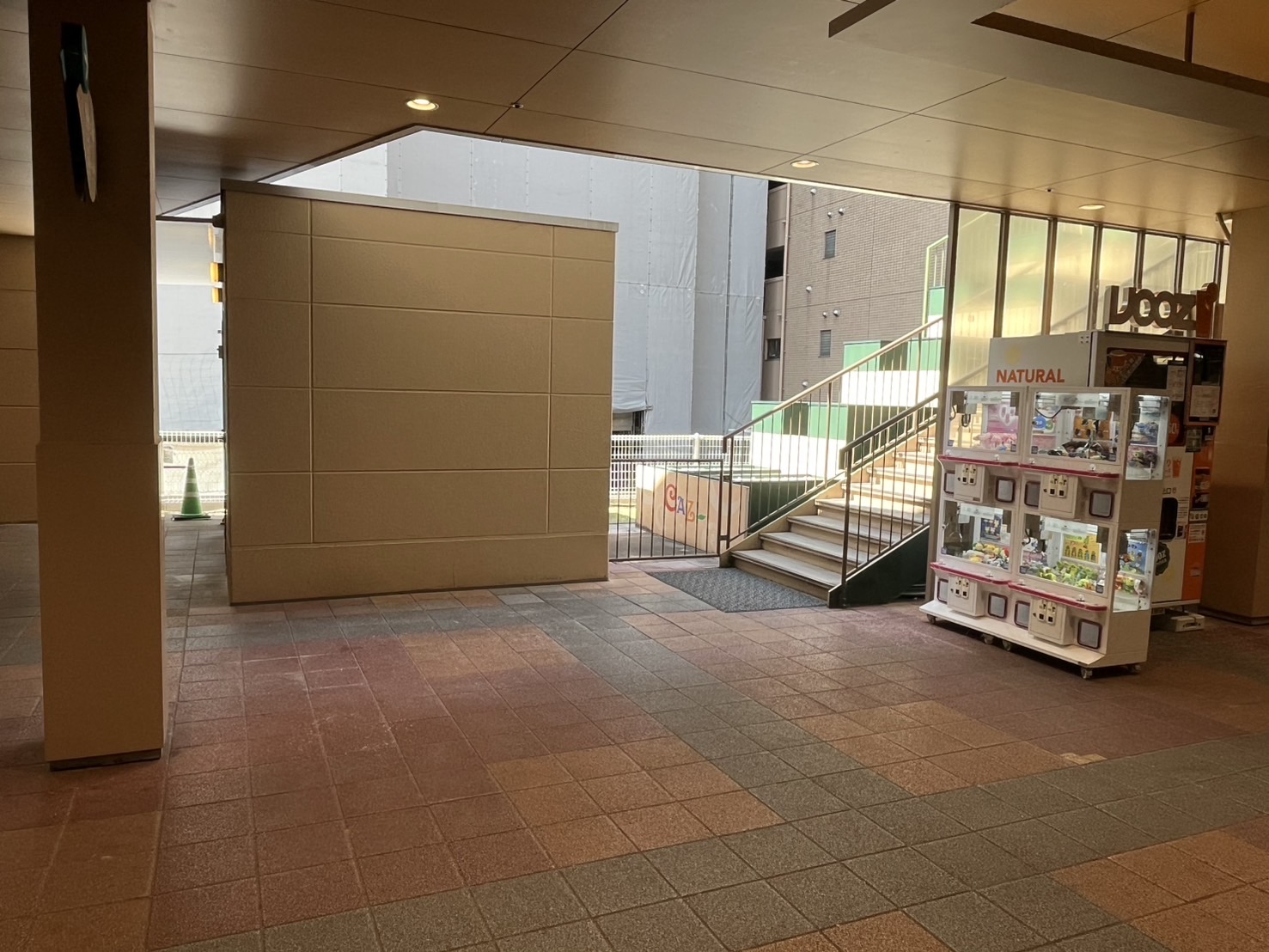 【フレスタモールカジル横川】プロモーション・物販に最適なリカーズ前スペース