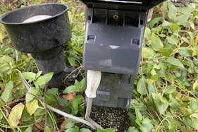 【ミスターマックス おゆみ野店】中央広場(キッチンカー小型) キッチンカーや物販用途に最適な総合ディスカウントストアの催事イベントスペース