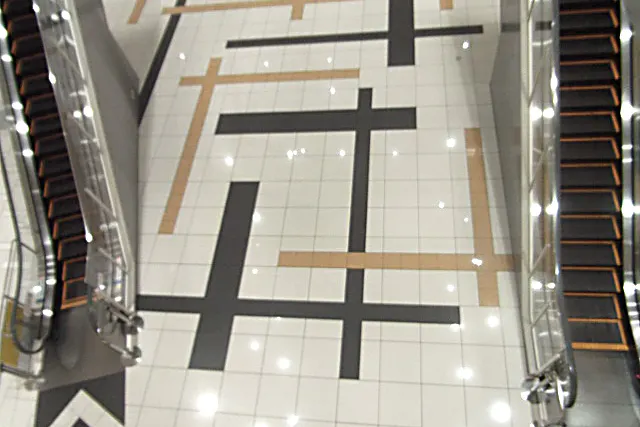 【イオンモール大和郡山】1階北小路コート