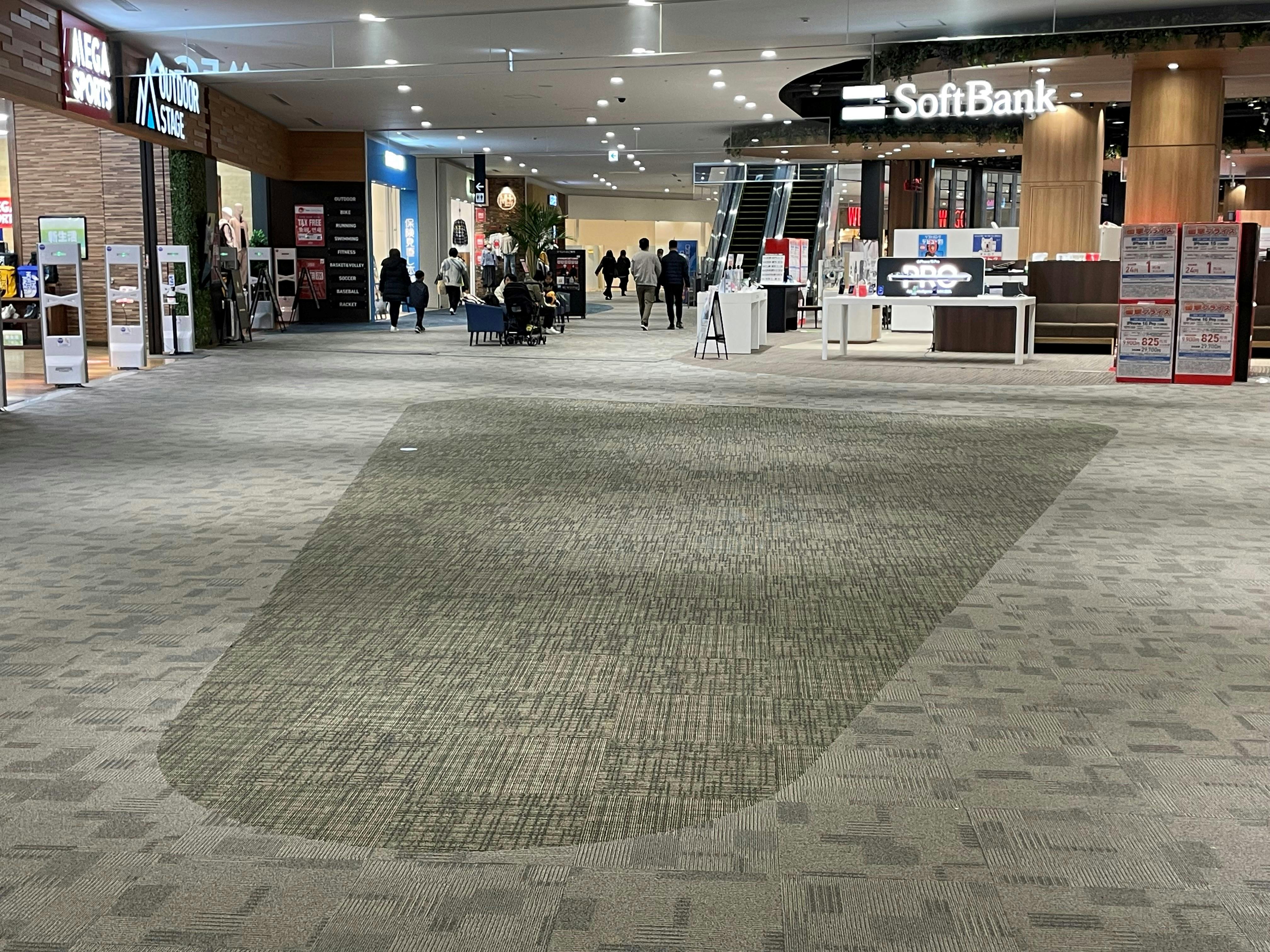 【イオンモール常滑】セントラルブリッジB (メガスポーツ前)の画像