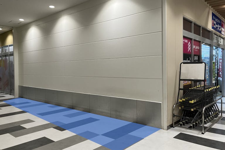 【マーケットスクエア中山寺】「1Fエレベーター前」入口導線に近く視認性抜群!プロモーション・ポップアップに最適なイベントスペースの画像1