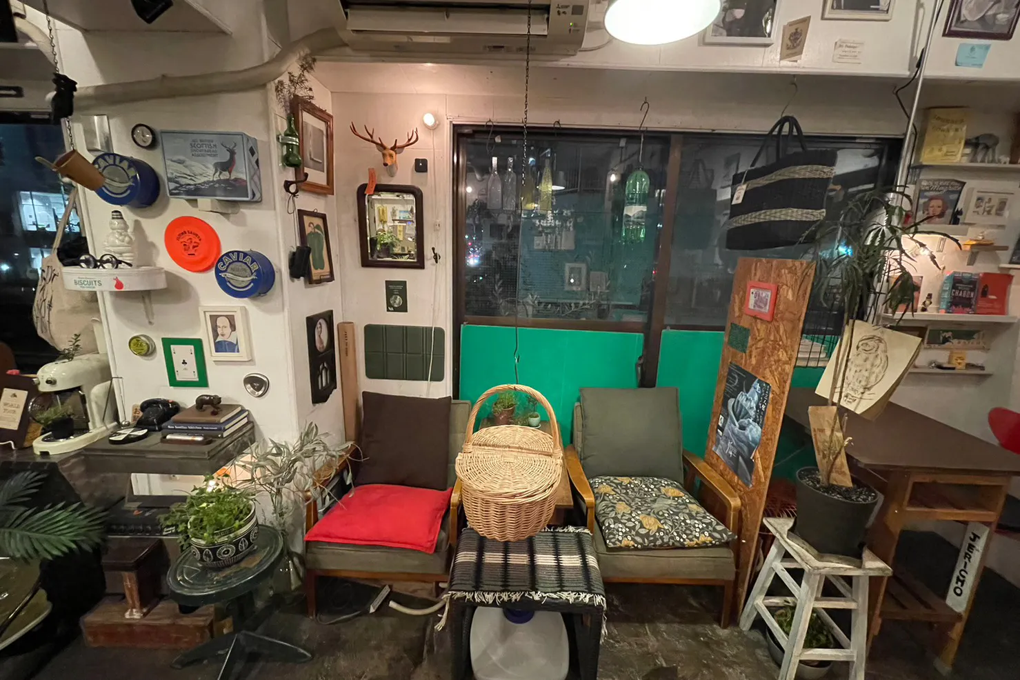 【中目黒駅10分】カフェ・レストランの短期出店や個展などアート用途、招待制のイベントに最適なアコースティック系のライブも可能なレンタルスペース