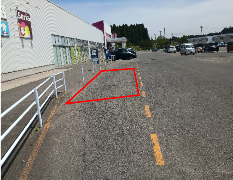 【イオン七戸十和田駅前店】【土日限定】バス停横 大型キッチンカー出店に最適なスーパー屋外催事イベントスペースの画像6