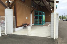 【ダイナム宮城富谷店ゆったり館】キッチンカーやプロモーションに最適なアミューズメント施設のイベントスペース(店舗駐車場)