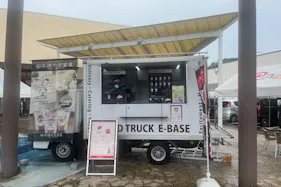 【フレスタモール カジル岩国】キッチンカー、プロモーションに利用可能な屋外スペース①