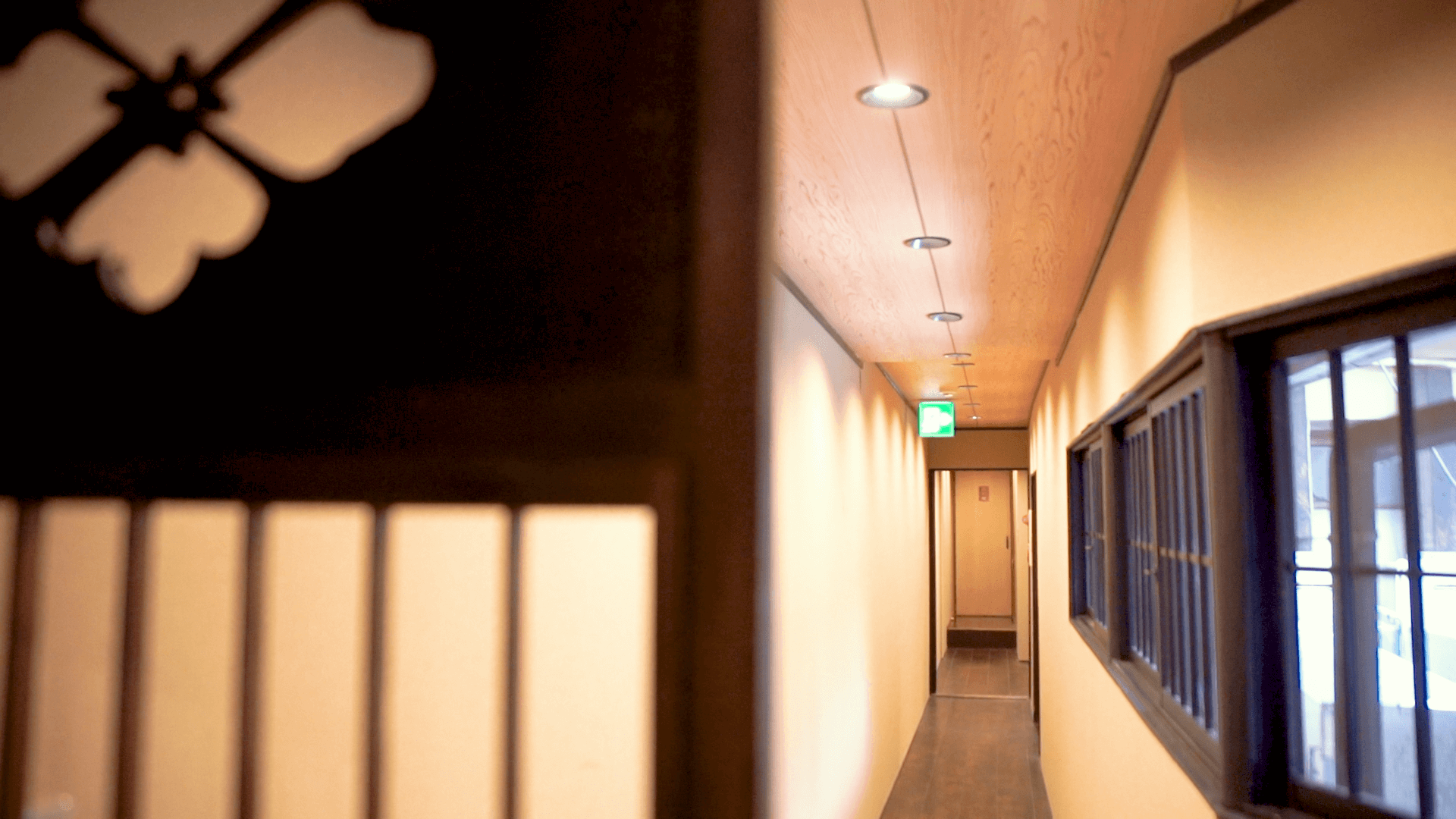 【京都河原町駅3分】個展・グループ展等のアート展示やポップアップストア、ワークショップに最適な築100年以上の京町家のギャラリースペース