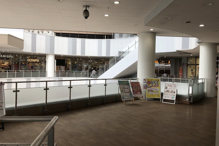 【フレスポ八潮】プロモーションに適した2階西松屋チェーン前のレンタルスペースの画像2