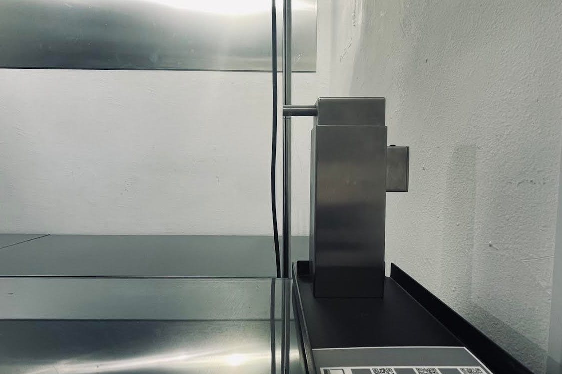 【恵比寿・広尾エリア】山種美術館徒歩1分 |デザイナーズスペース|駒沢通り沿い 好立地路面店|アパレル・撮影・展示会|大型モニター2台完備|